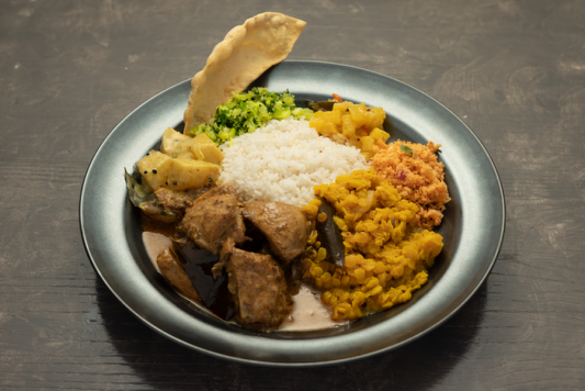 バダピリラ　Sri Lankan Rice&Curry　チキン　