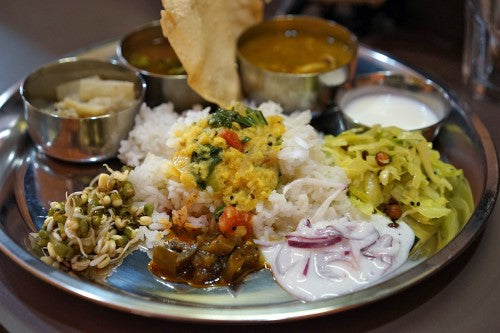 インド食堂ワナッカム　タミル風ベジプレート